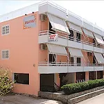 Casa de hóspedes Kochili Néos Pírgos