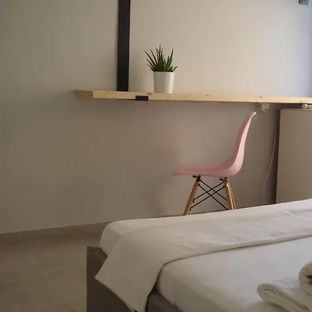 Kochili Guest house Neos Pirgos