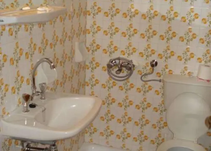 Guest house Kochili Neos Pirgos